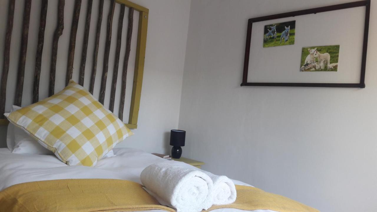 Die Windpomp Guesthouse Gobabis Екстериор снимка